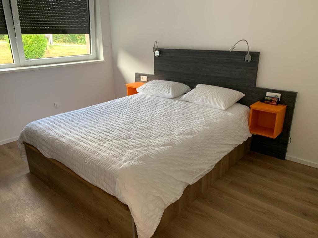 Gite L'Oree Du Chateau - Appartement Potiron ออร์ชวิลแลร์ ภายนอก รูปภาพ